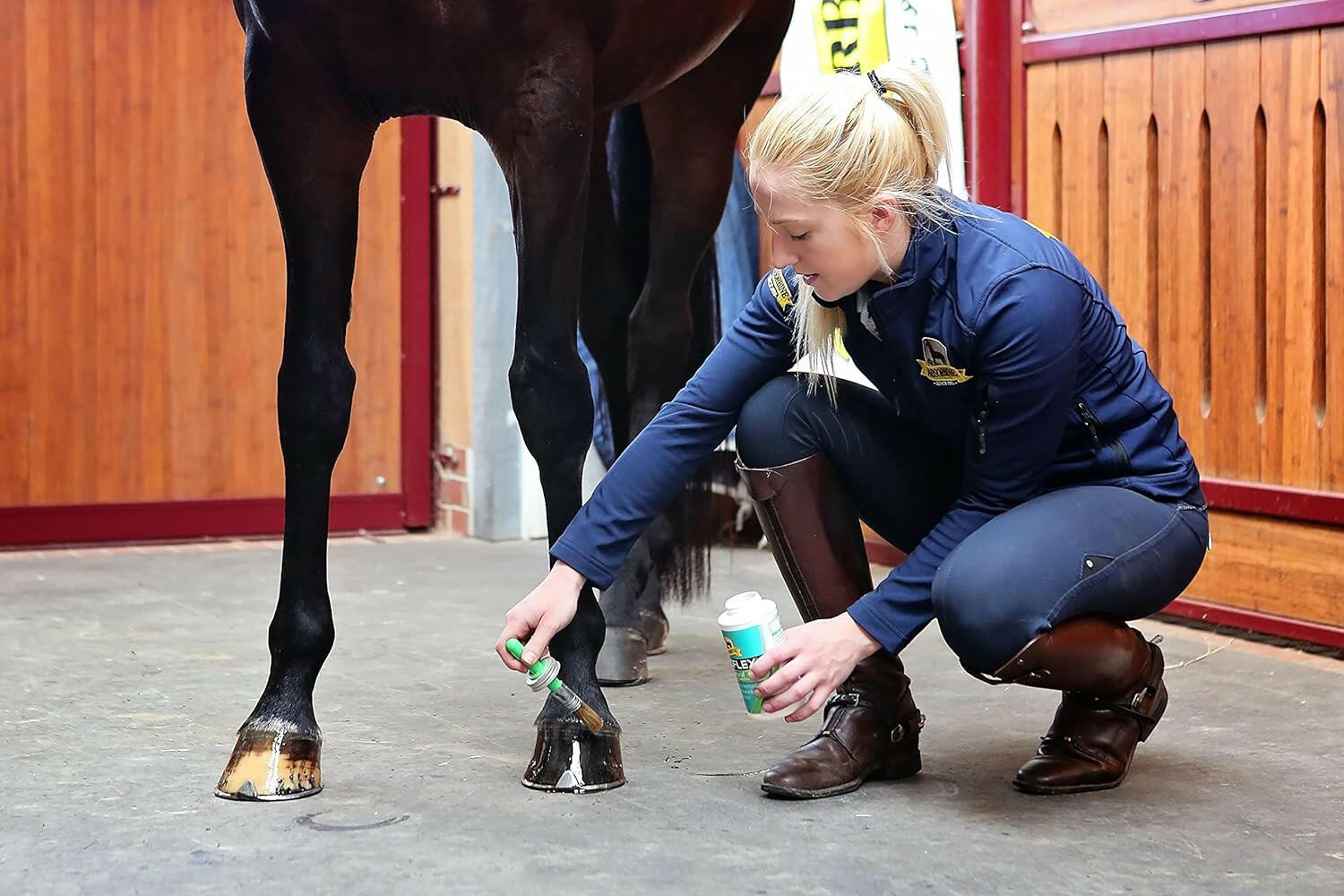 Absorbine Hooflex All Natural Dressing and Conditioner for Horses